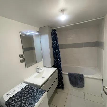 Tres Bel Pres De Montpellier Апартаменты Жиньяк