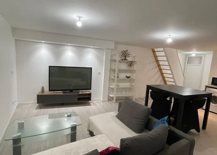 Апартаменты Tres Bel Pres De Montpellier *